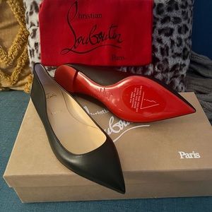 NWT Christian Louboutin Ballalla Flats - Nappa Black Size 40! Purchased online.